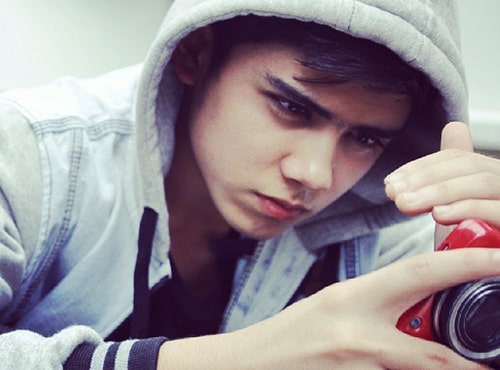 Aliando Digilai Digilai ABG