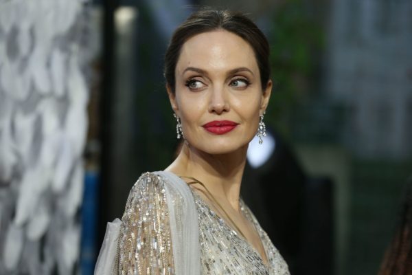 Inspirasi dari angelina jolie