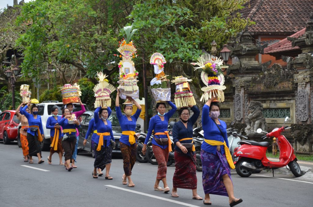 Cara Mengenal Kearifan Budaya Lokal Melalui Ekstrakurikuler